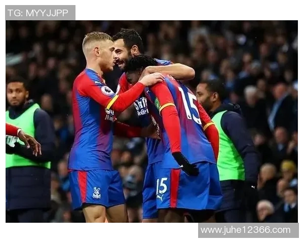 加的夫城与水晶宫的激烈对决揭示英超新赛季的竞争格局与球队实力对比